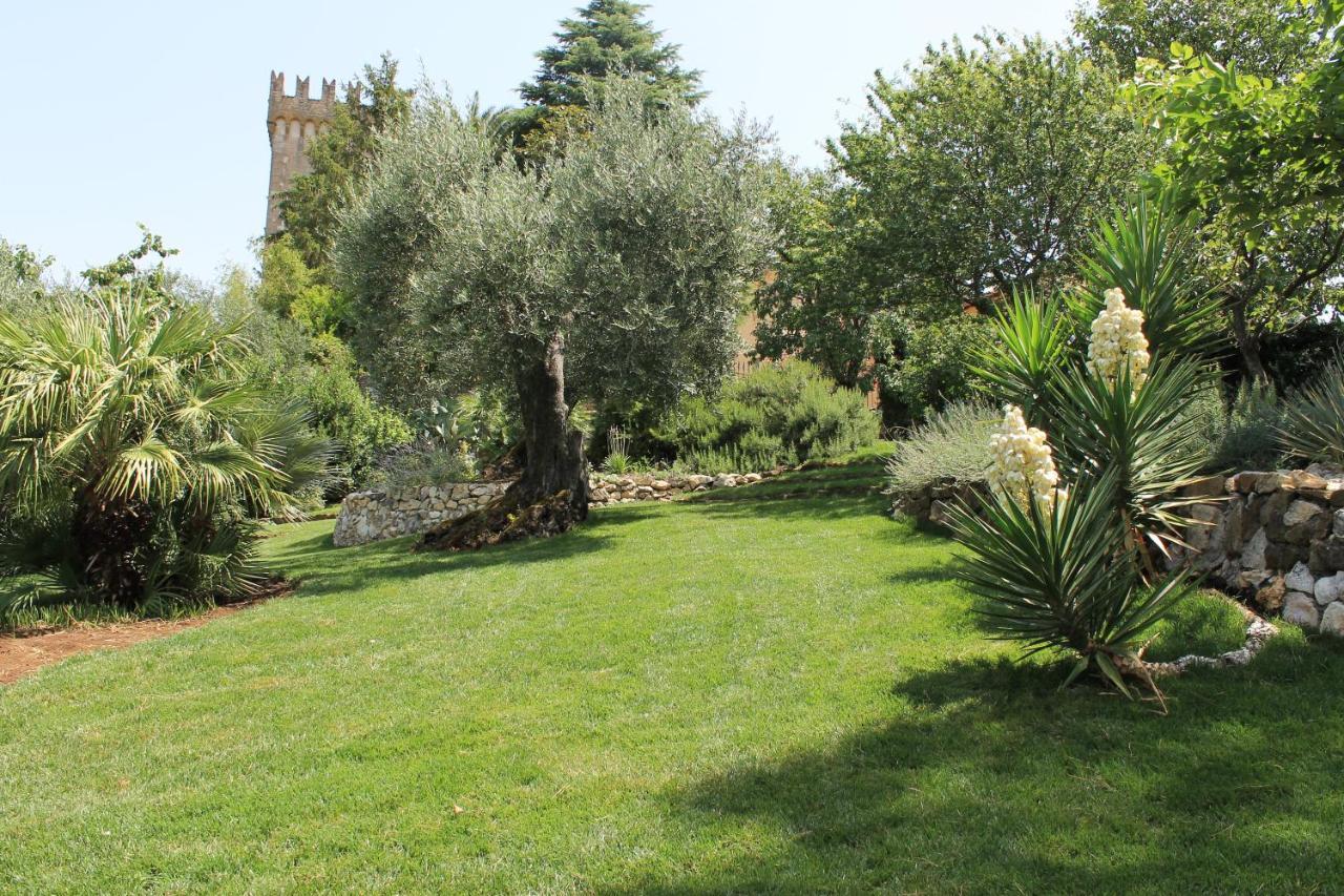 Agriturismo Castello Santa Margherita Cori Exterior foto
